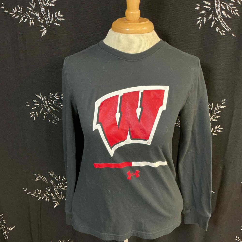 Under Armour‎ Wisconsin Badgers Youth Medium Long Sleeve T-Shirt Black Kids YMD